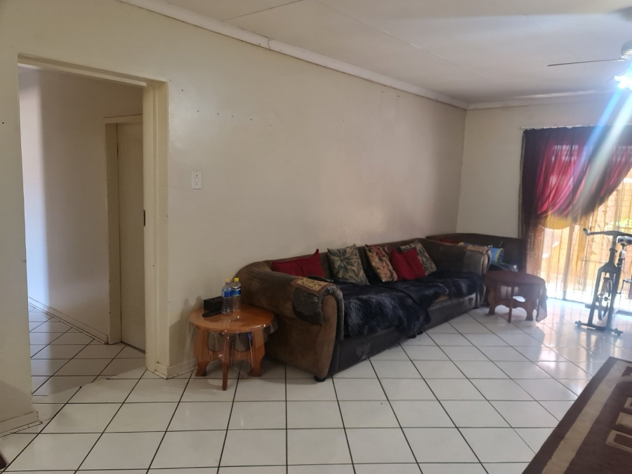 3 Bedroom Property for Sale in Protea Park North West